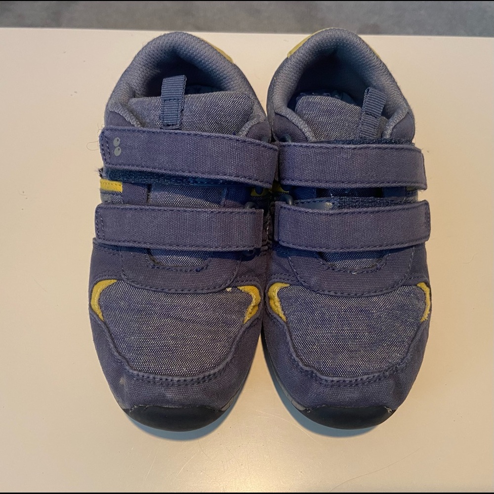 Stride Rite Surprise